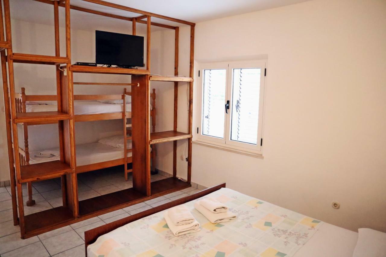 Apartments Katica 鲁巴达 外观 照片