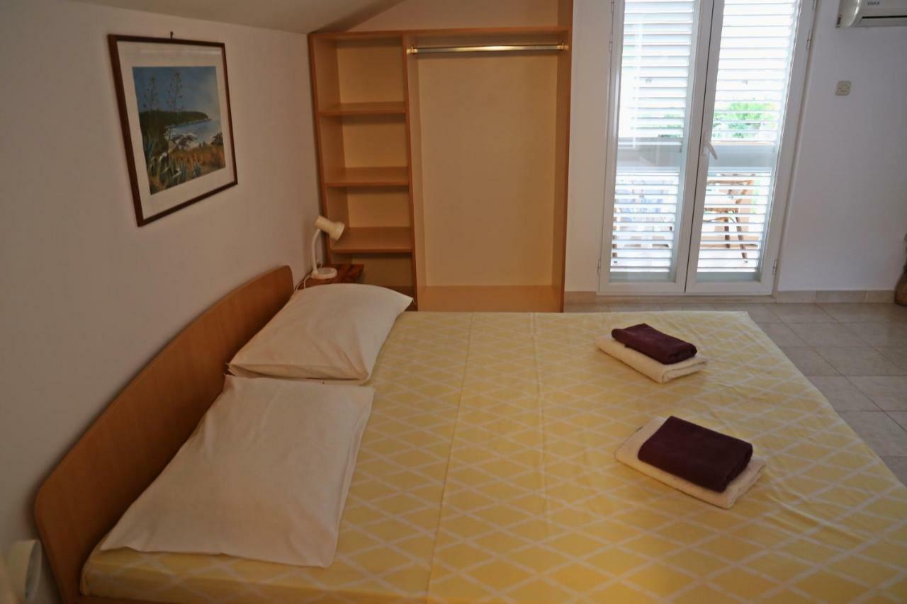 Apartments Katica 鲁巴达 外观 照片