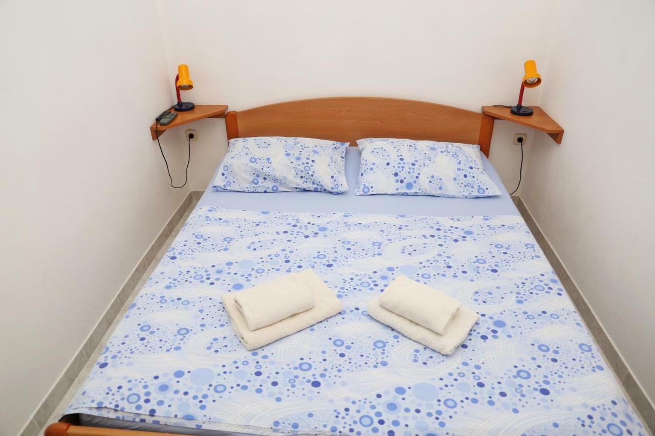 Apartments Katica 鲁巴达 外观 照片