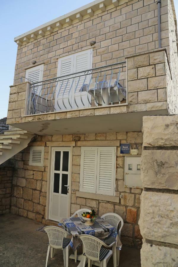 Apartments Katica 鲁巴达 外观 照片
