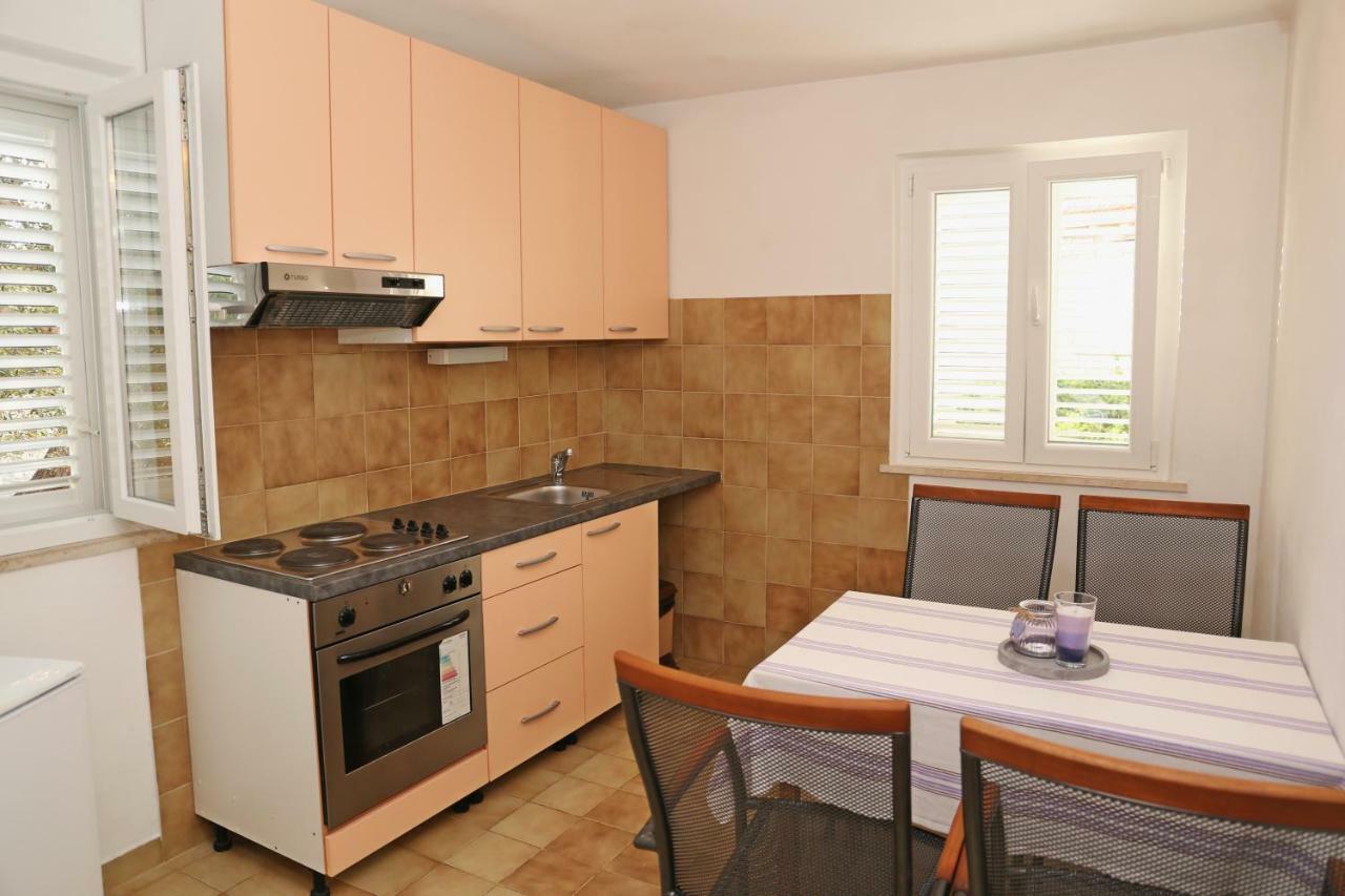 Apartments Katica 鲁巴达 外观 照片